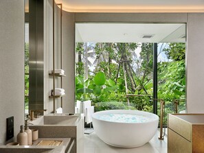 Deep soaking bathtub - Villa Zai (Karon)