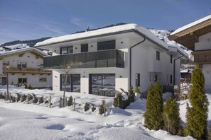 Exterior - Apartment in Brixen near Ski Welt (Brixen im Thale)