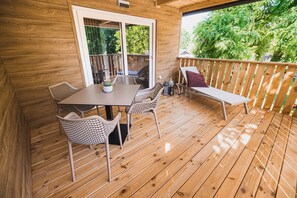 活动屋 (Tree House) | 露台