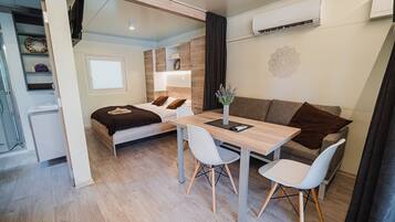 Mobile Unterkunft (Tree House)