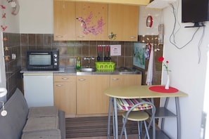 Private kitchen - Serene Barbat Escape With Just Minutes From the Beach (Rab)