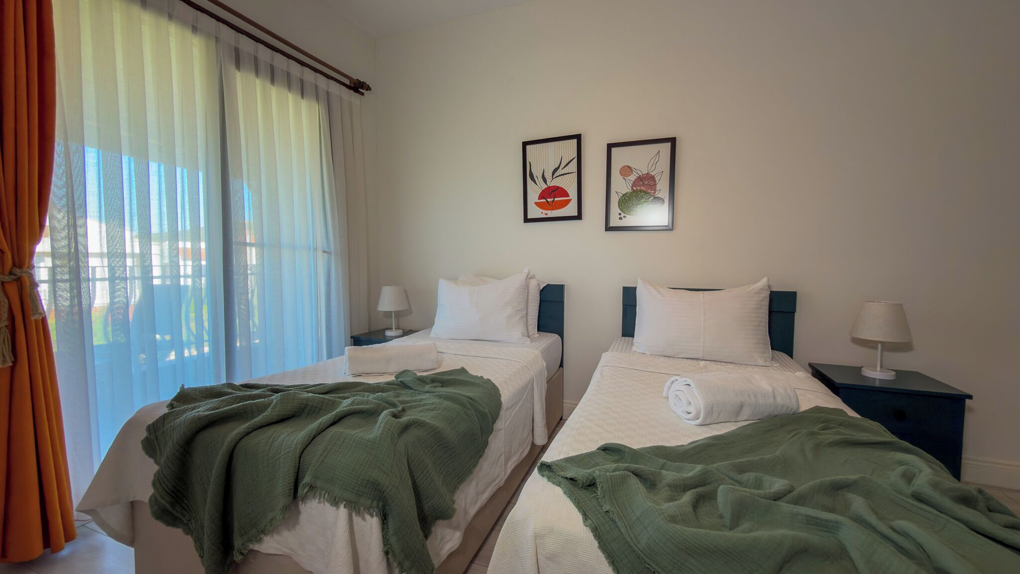 Standard Twin Room | Free WiFi