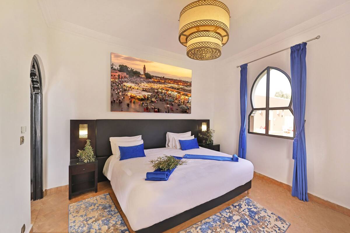 Deluxe Suite, Balcony, Pool View