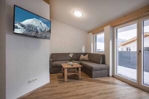 Smart TV - Apartment Brixen near Ski Lift (Brixen im Thale)