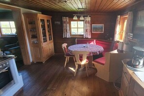 Dining - Talblickhütte Comfortable holiday residence (Rauris)