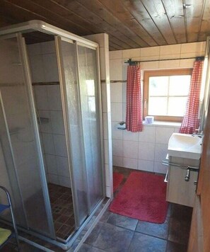 Shower - Talblickhütte Comfortable holiday residence (Rauris)