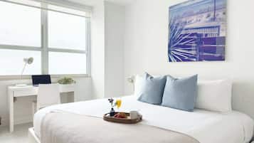 Bügeleisen/Bügelbrett, Reisekinderbett, WLAN, Bettwäsche