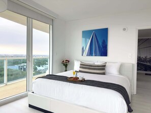 1 slaapkamer, een strijkplank/strijkijzer, reisbedje, wifi