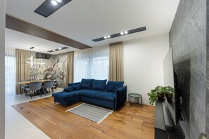 Villa, 4 Bedrooms, Smoking, Private Pool | Living room