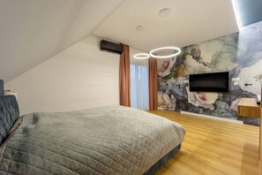 Villa, 4 Bedrooms, Smoking, Private Pool | Room amenity - Luxurious Villa With Pool Near Energylandiai (Trzebinia)