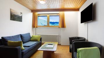 Fernseher, Tischtennisplatte