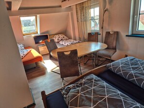 3 chambres, Wi-Fi gratuit, draps fournis