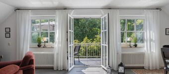 Apartment 'Ferienwohnung Riedel' with Balcony and Wi-Fi