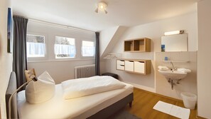 1 soverom, wi-fi (inkludert) og sengetøy