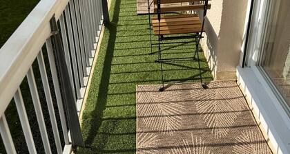 Le Colisée à Deux Pas