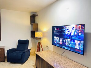 Interior - Charming 3-Bedroom Villa By Sun N Shade Homes Near Delhi Airport (New Delhi)