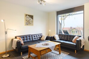 TV, stereo - Apartment 'Anke' with Private Terrace, Balcony and Wi-Fi (Staufen im Breisgau)