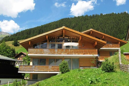 Chalet in Hohe Tauern with Panoramic Views