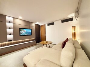 Biệt thự Exclusive, 3 phòng ngủ, hồ bơi riêng | TV