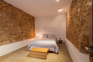 3 chambres, fer et planche à repasser, accès Internet
