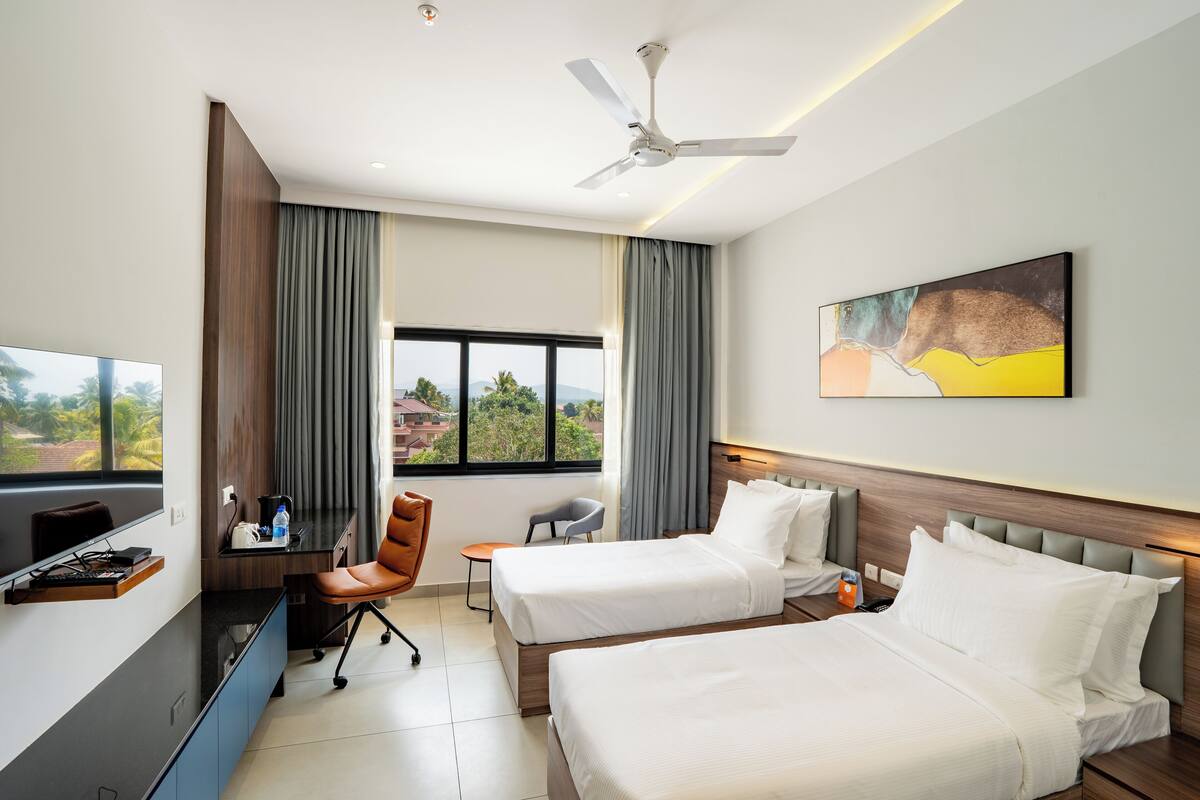 Deluxe Double or Twin Room