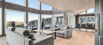 Modern mountain cabin skiing, views and hiking