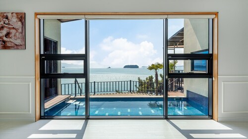 Sacheon Ara Private Pool Villa