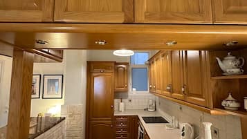 Apartment | 1 bedroom, desk, soundproofing
