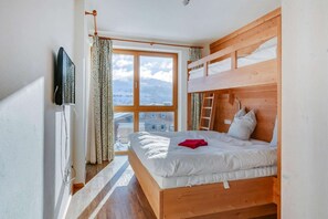 1 makuuhuone, vauvan matkasänky, ilmainen Wi-Fi