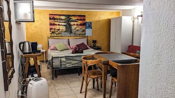 1 bedroom, iron/ironing board, travel crib, free WiFi
