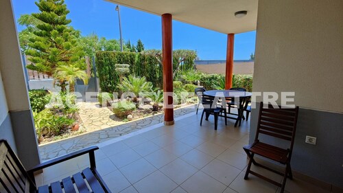 Villa with private pool, 3 bedrooms , 2 bathrooms