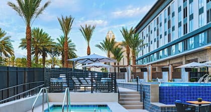 Element LAS Vegas Symphony Park