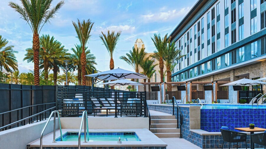 Element LAS Vegas Symphony Park