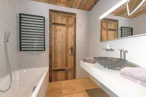 Dusche, Haartrockner