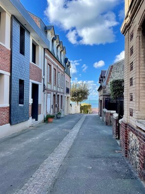 Property grounds - Le Mistral, sea view 5min from Trouville/Deauville (Villerville)