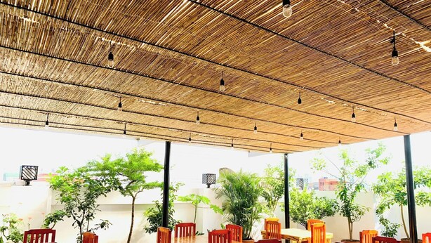 مطعم