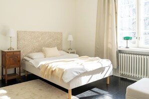 Lägenhet - utsikt mot staden | 1 sovrum, strykjärn/strykbräda och gratis wi-fi