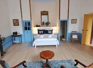 Classic Room, City View | Free WiFi