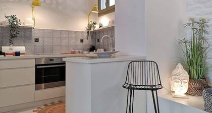 Pied-à-Terre Naousa, Paros