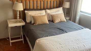 7 chambres, fer et planche Ă  repasser, Wi-Fi, draps fournis