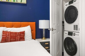 1 quarto, escrivaninha, ferros/tábuas de passar roupa, Wi-Fi