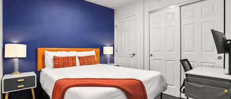 1 habitación, tabla de planchar con plancha, wifi y ropa de cama