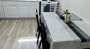 Microondas, horno y parrilla de estufa