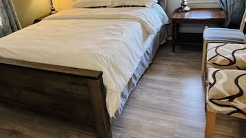 4 bedrooms, WiFi, bed sheets