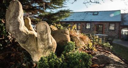 Complex of 3 Coastal Cottages nr Bude - Sleeps 14