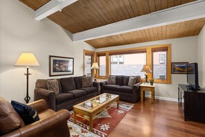 TV, fireplace - Bluebird Basecamp: Family-Friendly Alpine Retreat (Snowmass Village)