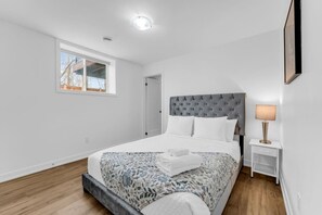 3 chambres, fer et planche à repasser, Wi-Fi, literie fournie