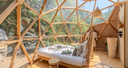Dome with Jacuzzi 15 min from Disneyland Paris