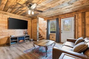TV, fireplace, offices