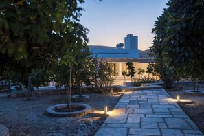 Property grounds - Lastica | Chora, Paros (Παρος)